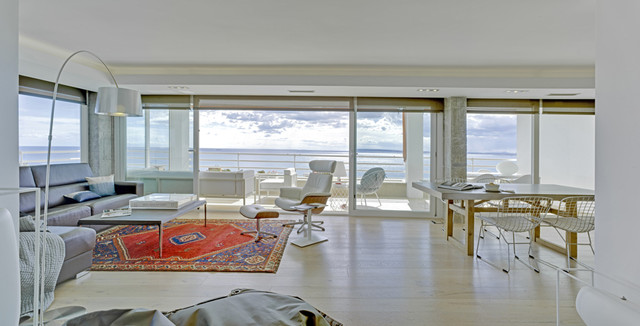 Kofman coastal-living-room