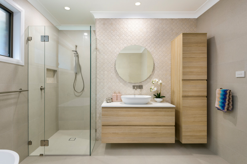 Main bathroom