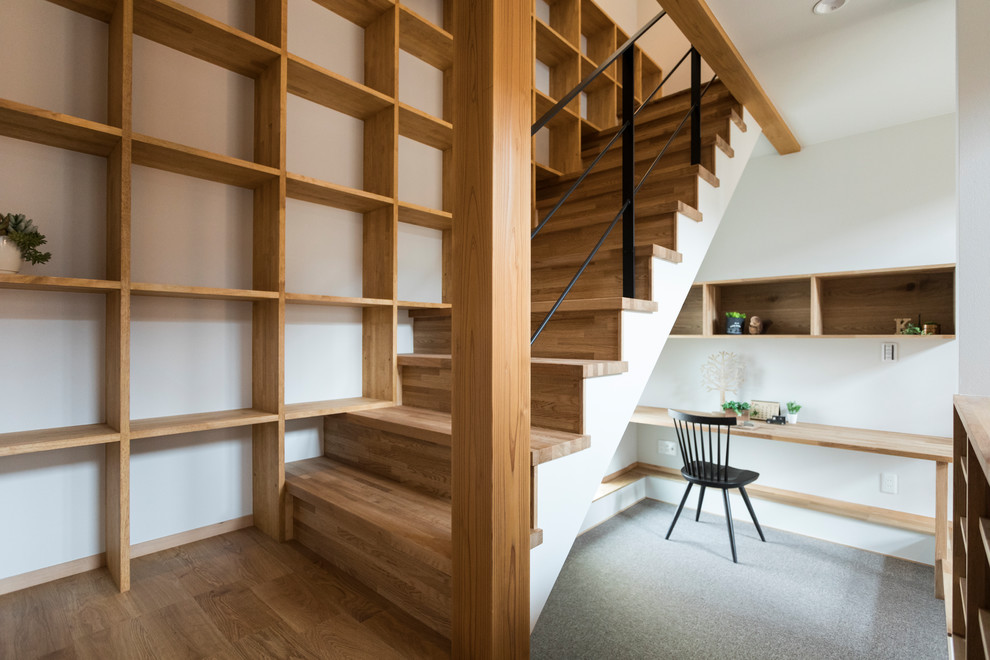 Inspiration for a scandinavian staircase in Nagoya.