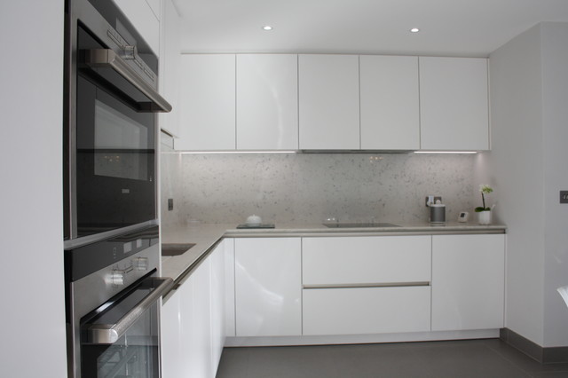 SW152 modern-kitchen