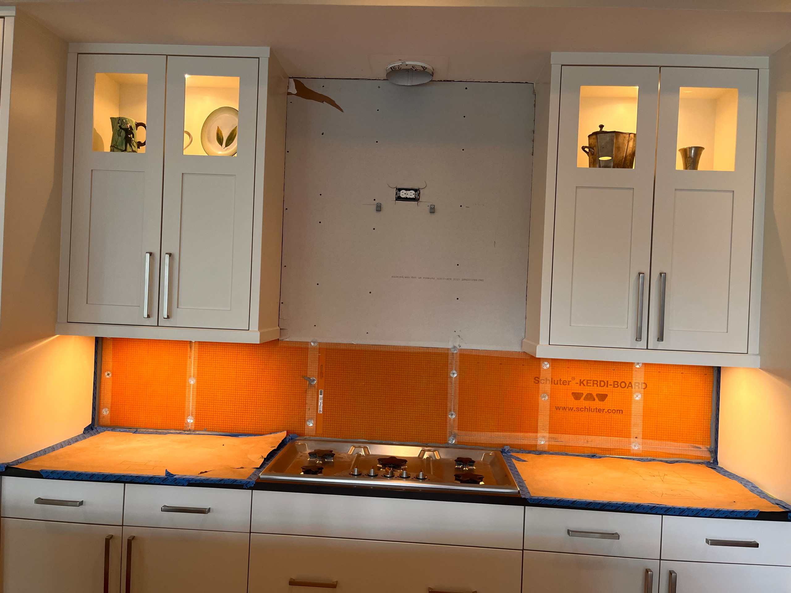 Kitchen backsplash