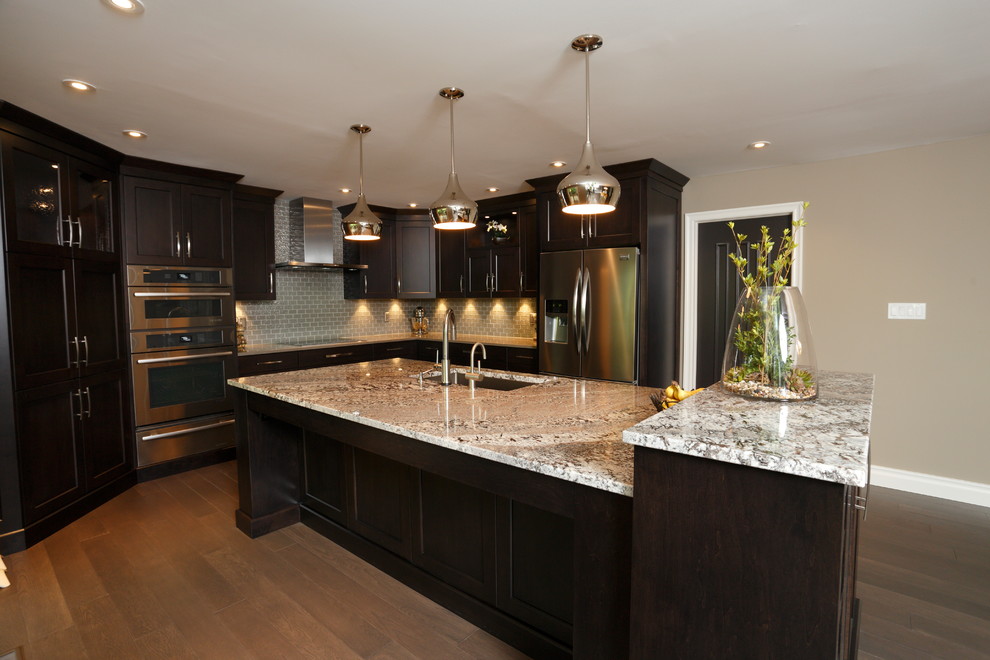 Kitchen - kitchen idea in Toronto