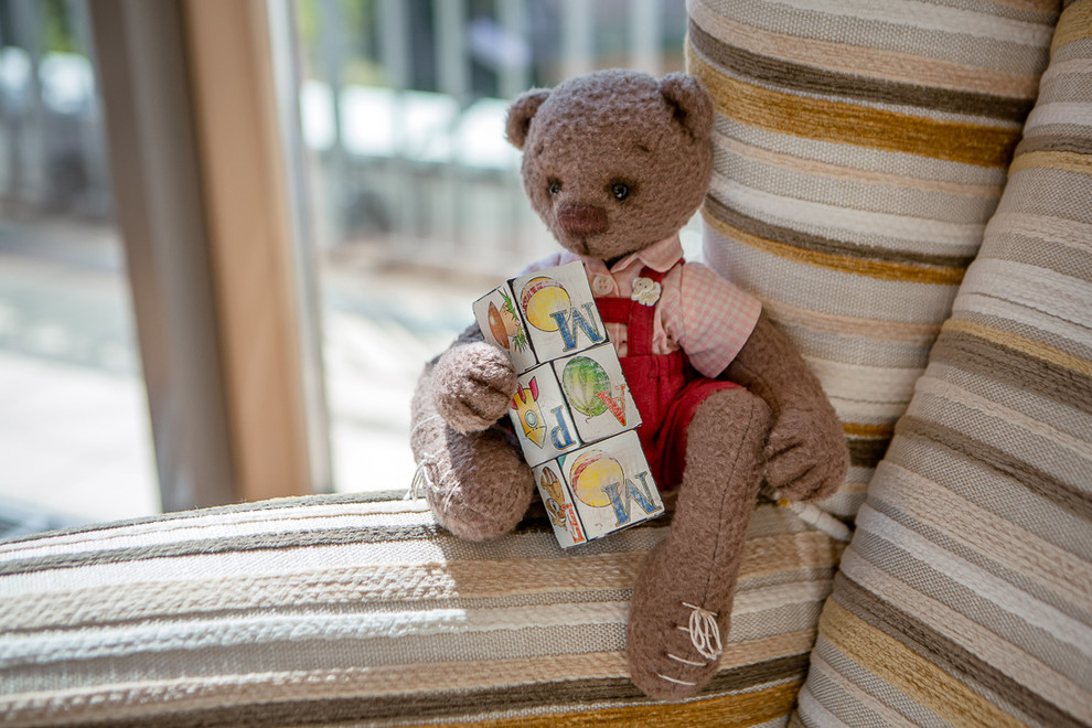 "Немного солнца в стакане воды" (Дизайнер Наталия Прохорова-Азбукина)