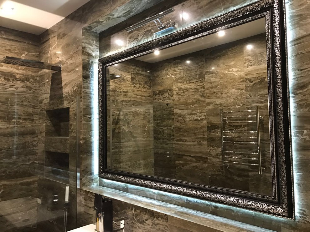 Зеркало с подсветкой по периметру