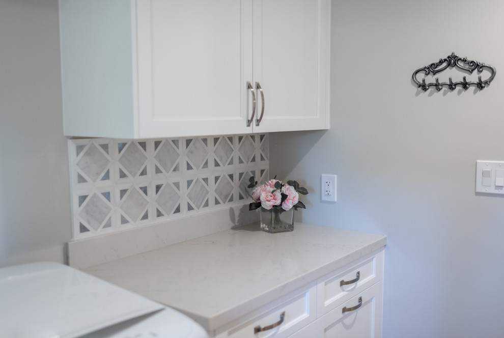 Emerald Dr- Kitchen/ Living/ Laundry