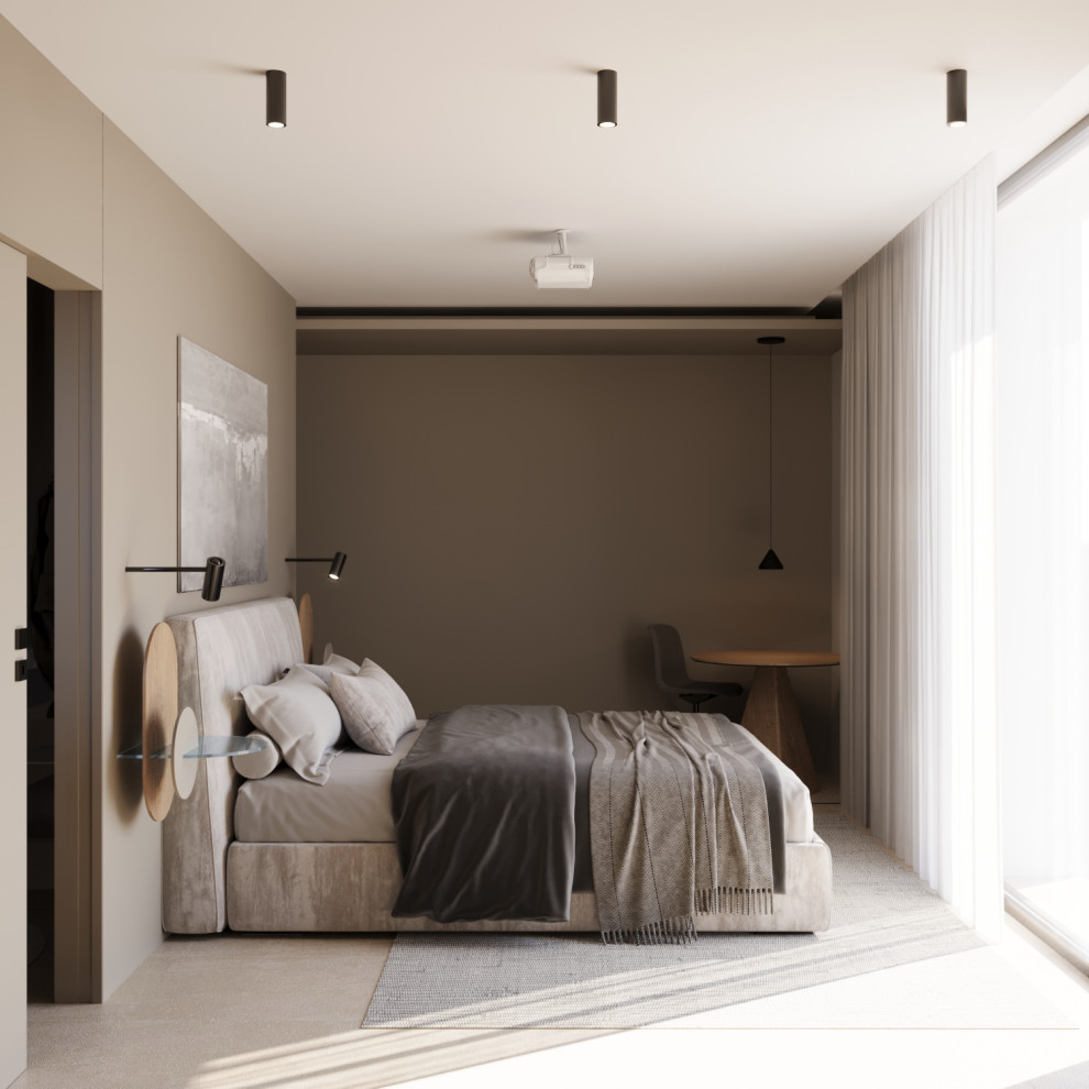 Пример оригинального дизайна: большая хозяйская спальня в стиле модернизм с бежевыми стенами, полом из керамогранита, бежевым полом, многоуровневым потолком, панелями на части стены и рабочим местом