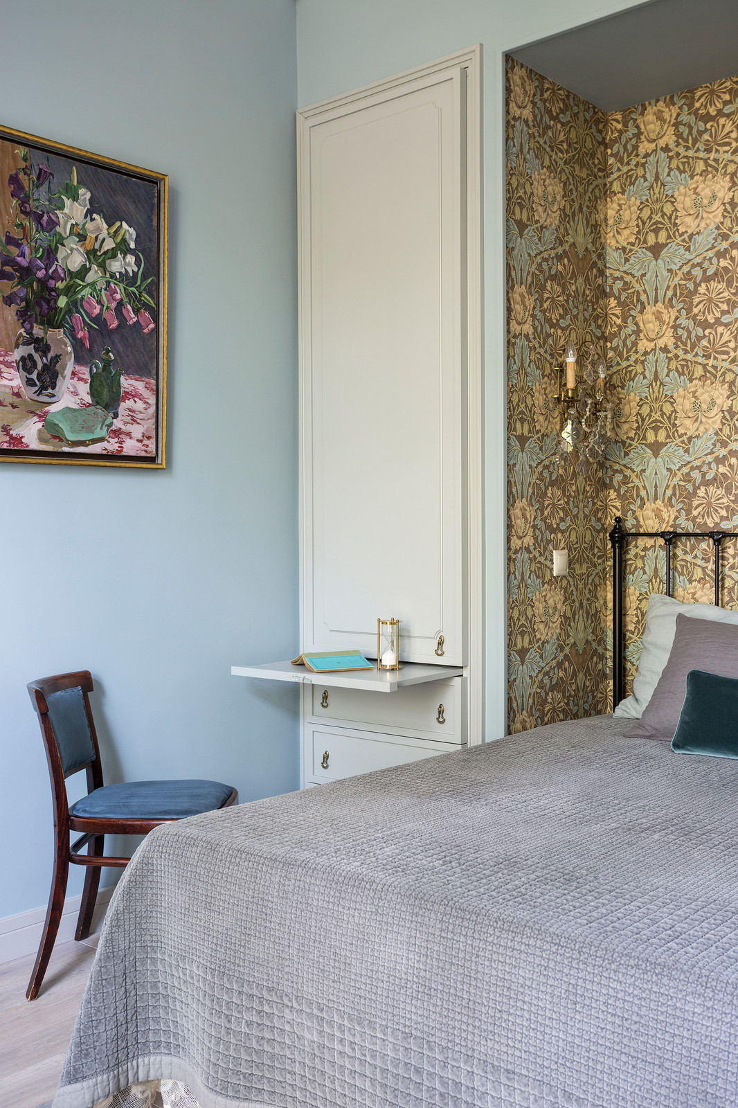 Квартира 80 м2 в старинном доме в центре Москвы