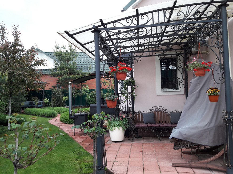 Французский садик в поселке Рыбаки Дмитровское шоссе