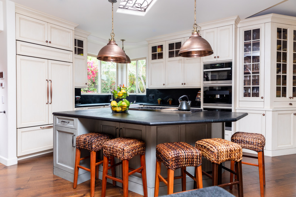 Custom Kitchens - Transitional - Kitchen - Los Angeles - by VAN GALDER ...