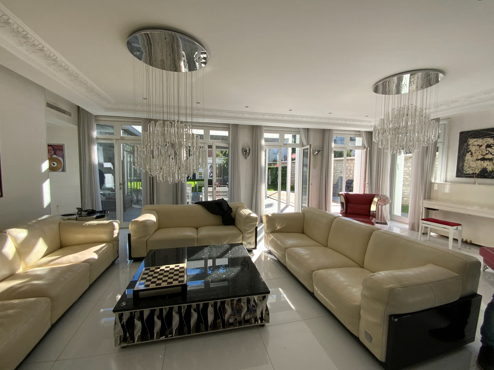 Rénovation et décoration d’une maison familiale de 300 m² – Île-de-France