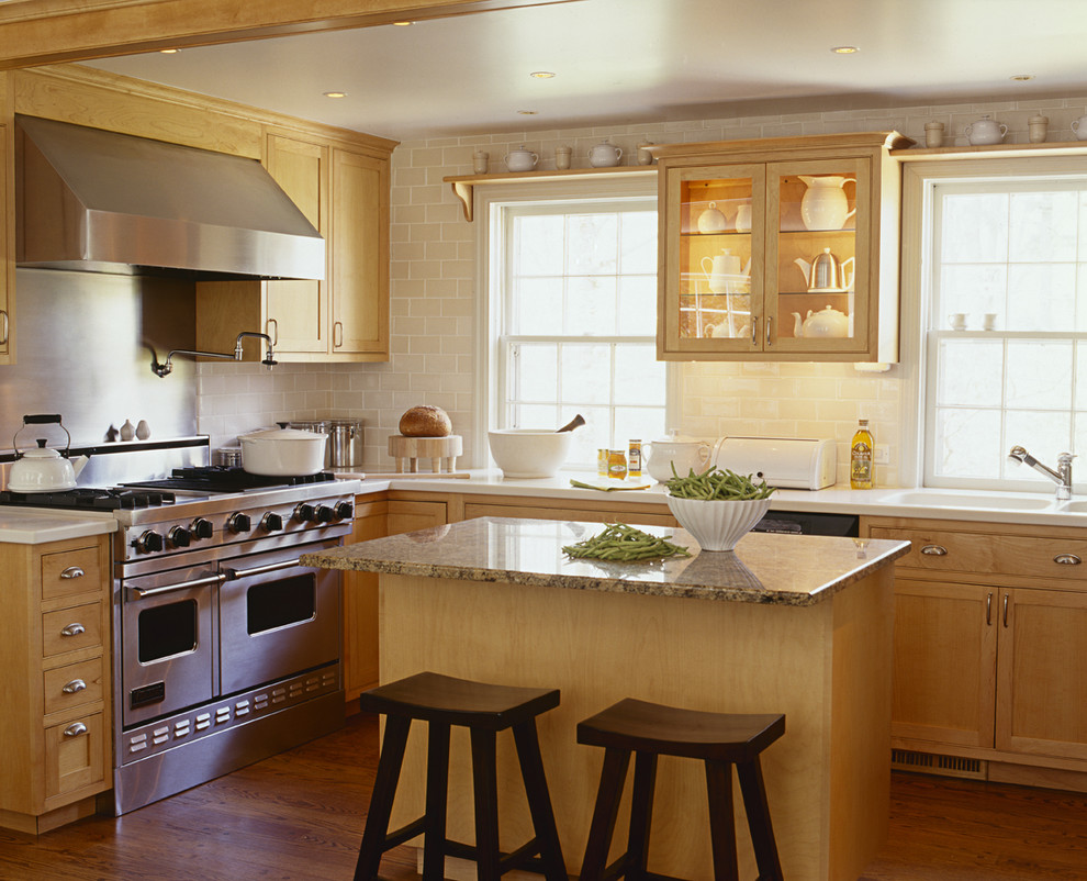 Design ideas for a traditional kitchen in Philadelphia with shaker cabinets and stainless steel appliances.