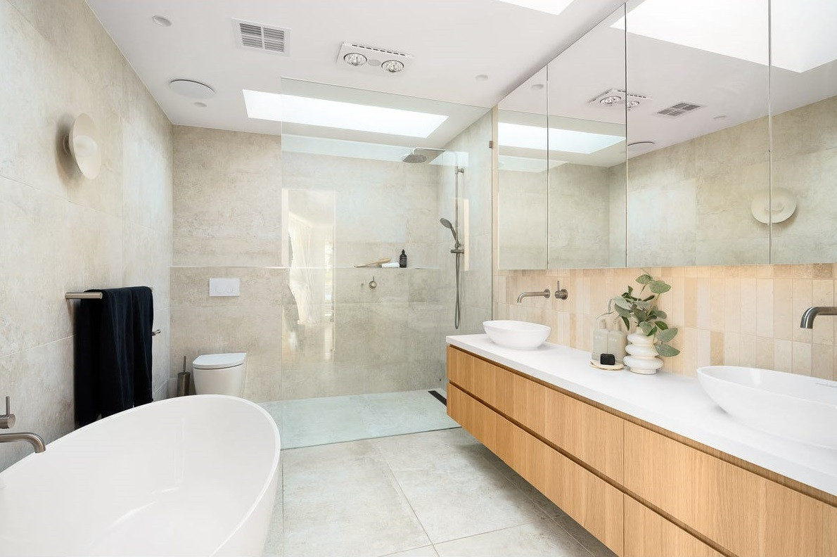 Birdwood Ave. Mornington