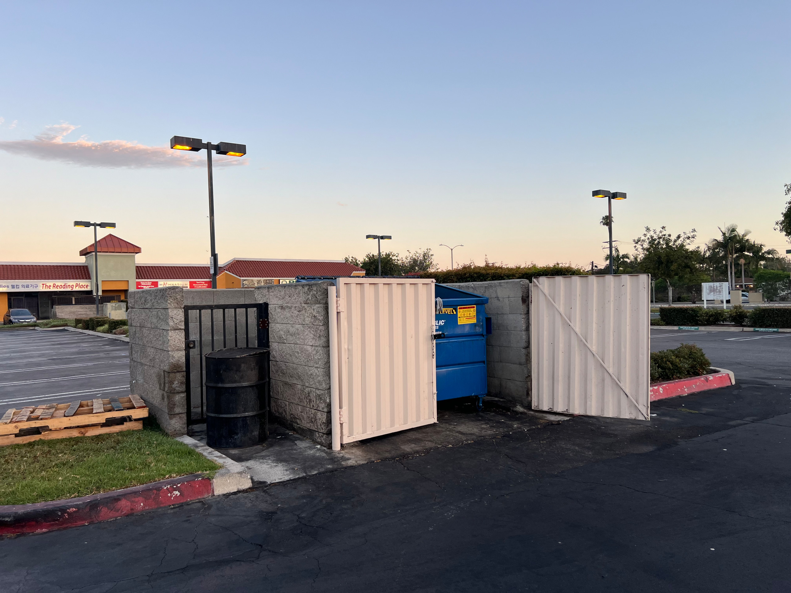 Garden Grove Plaza