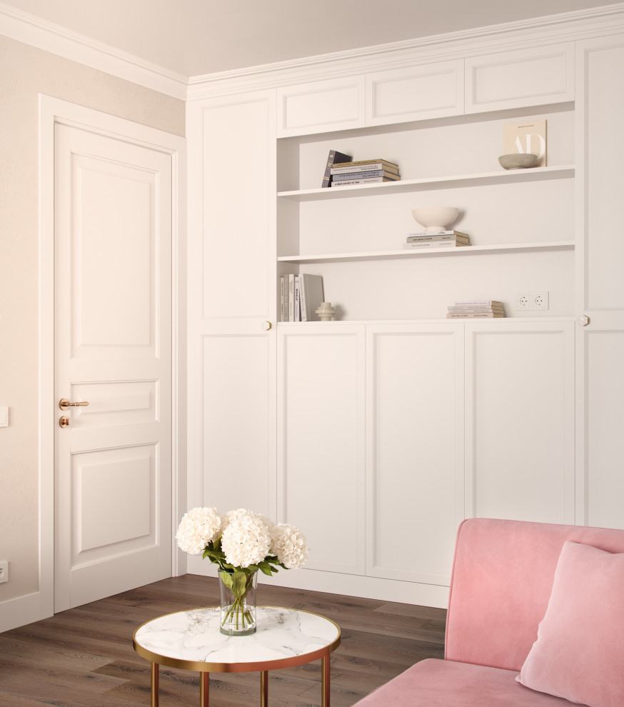 Сиреневая квартира для мамы и дочки