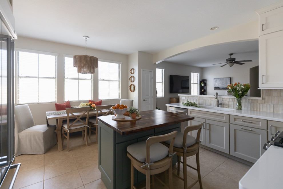 WARM WONDERFUL & WELCOMING