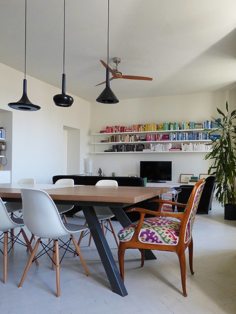RG6 Living Room + Library trendy-dagligstue
