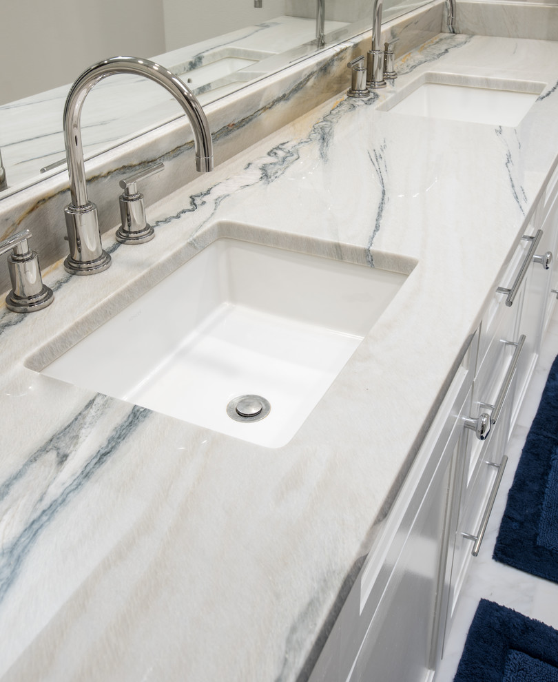 Inspiration for a large transitional master bathroom in Dallas with shaker cabinets, white cabinets, an open shower, a one-piece toilet, white tile, marble, grey walls, marble floors, an undermount sink, marble benchtops, white floor and an open shower.