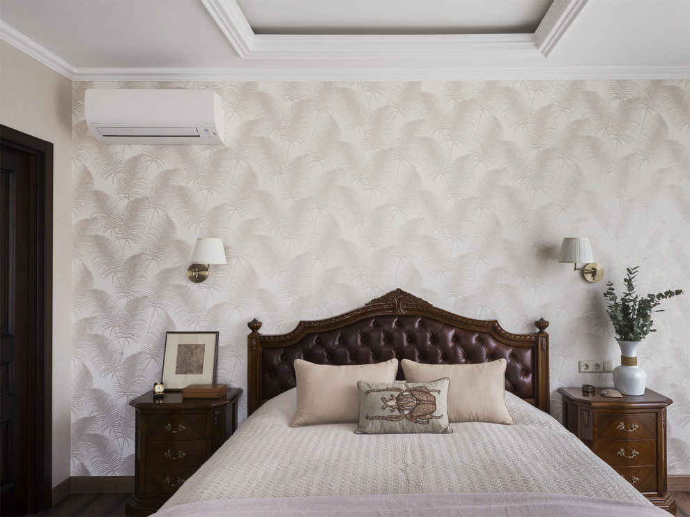 Transitional master bedroom in Moscow with beige walls.