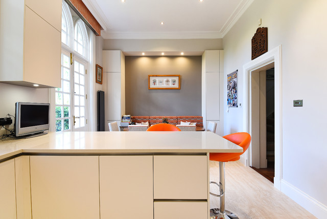Modern Compact Kitchen contemporaneo-cocina