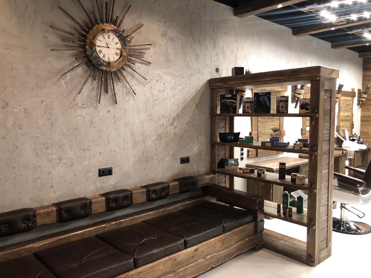 Электромонтаж "под ключ" в барбершопе "Jarl"