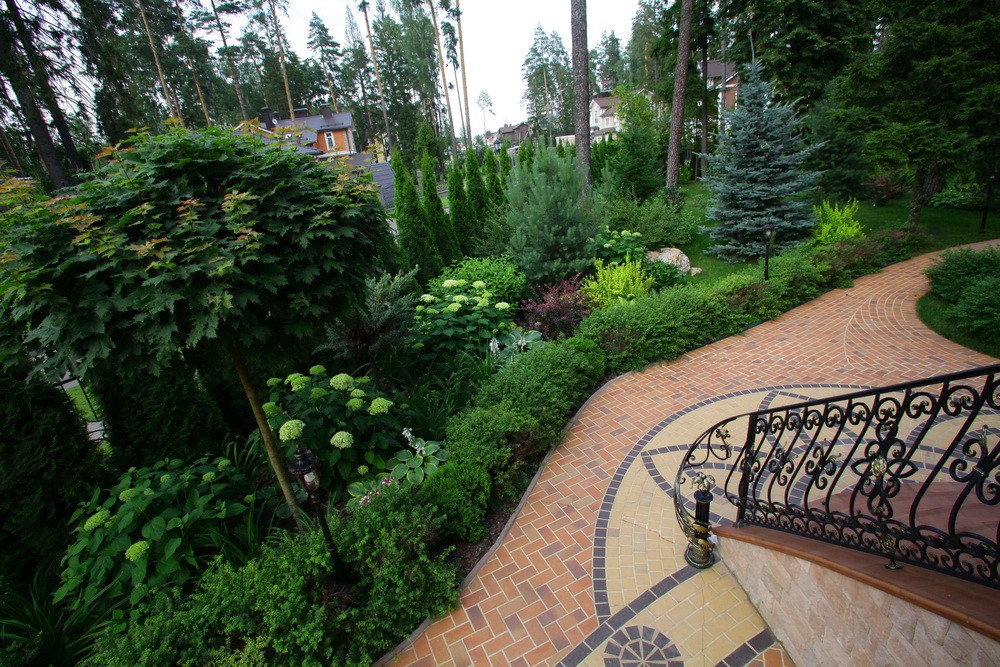 Чисты пруды