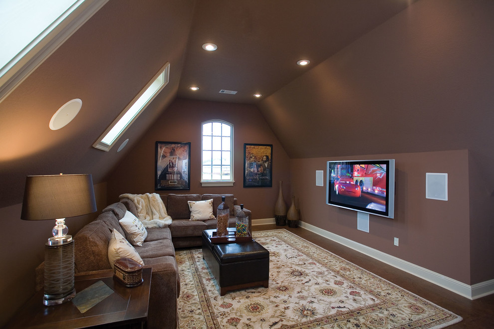 Design ideas for a traditional home theatre in St Louis.