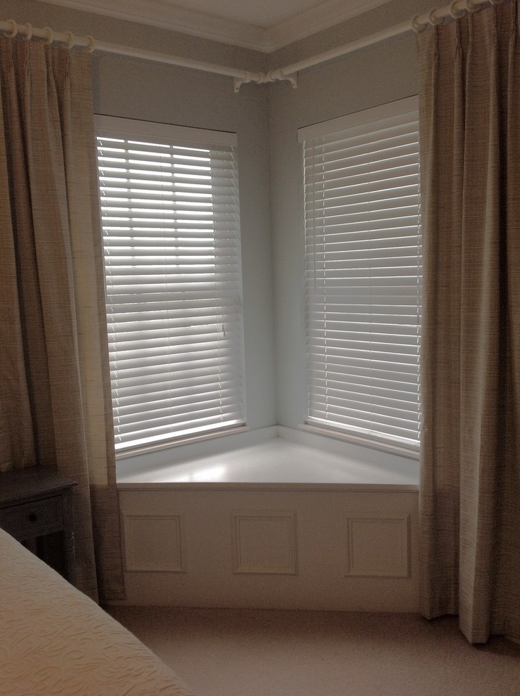 Window seat corner deals