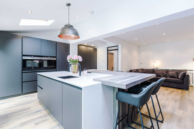 Mr Duchy - Modern - Kitchen - Manchester - by Elite Kitchens Manchester ...