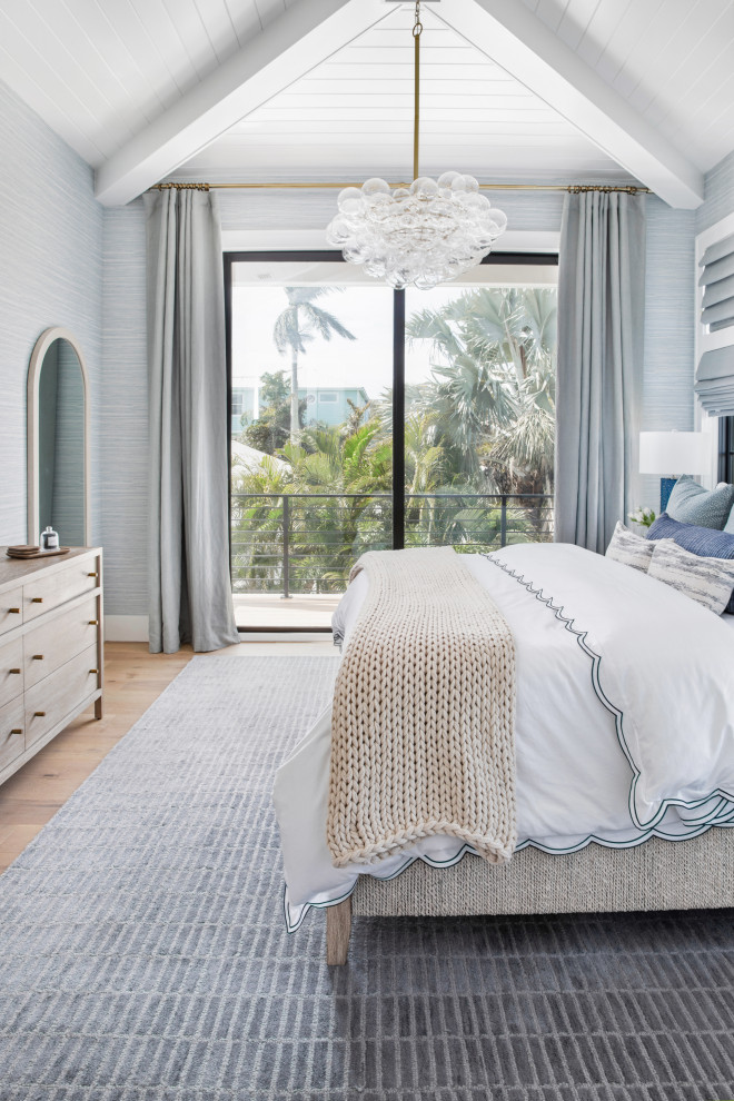 Bedroom - coastal bedroom idea in Tampa