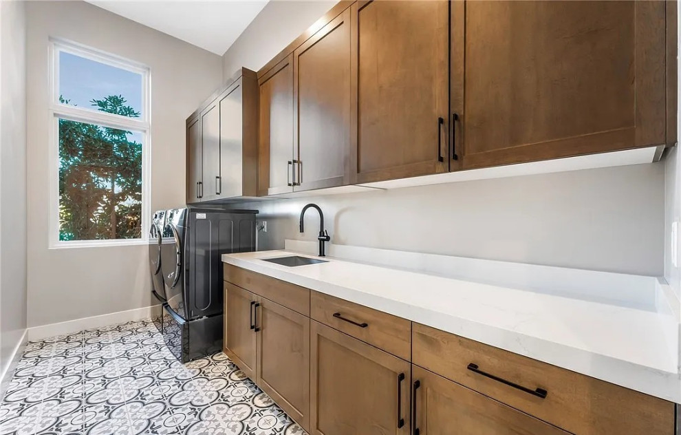 ASCENSION Desert Modern