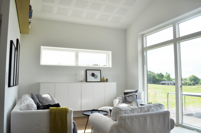 Sommerhus, L&oslash;jt scandinavian-living-room