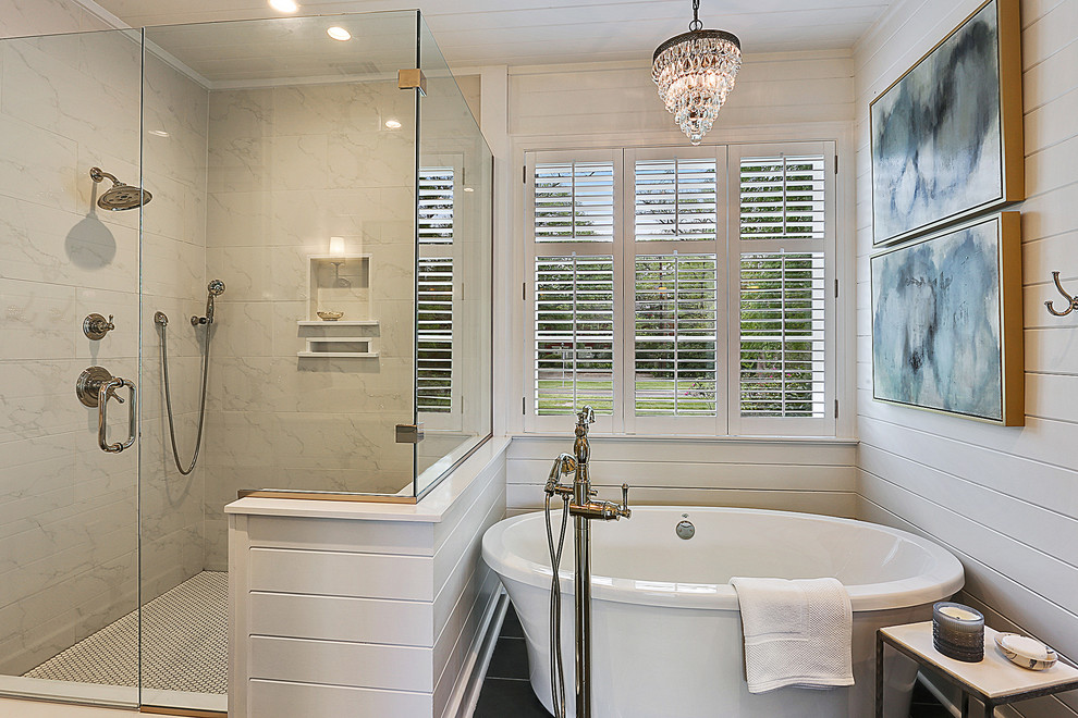 Inspiration for a craftsman bathroom remodel in New Orleans