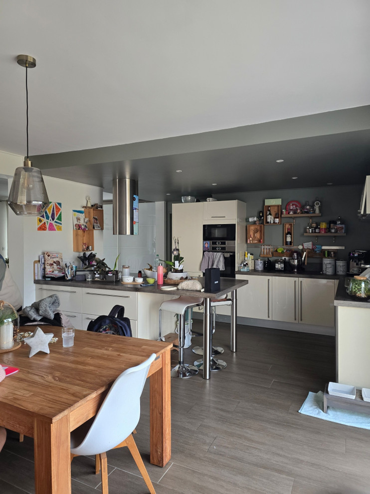 la cuisine avant
