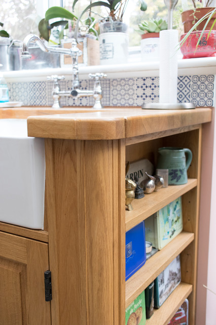 Oak and Cast Kitchen rustic-kitchen