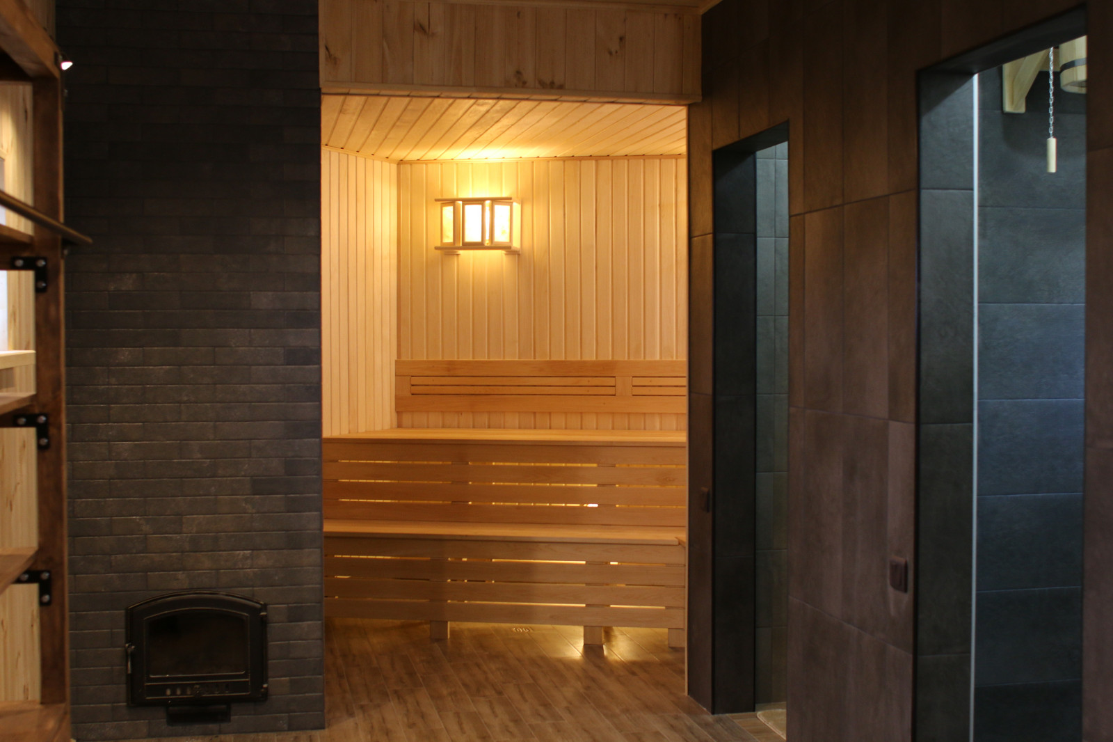 Гостевой дом в загородном доме.