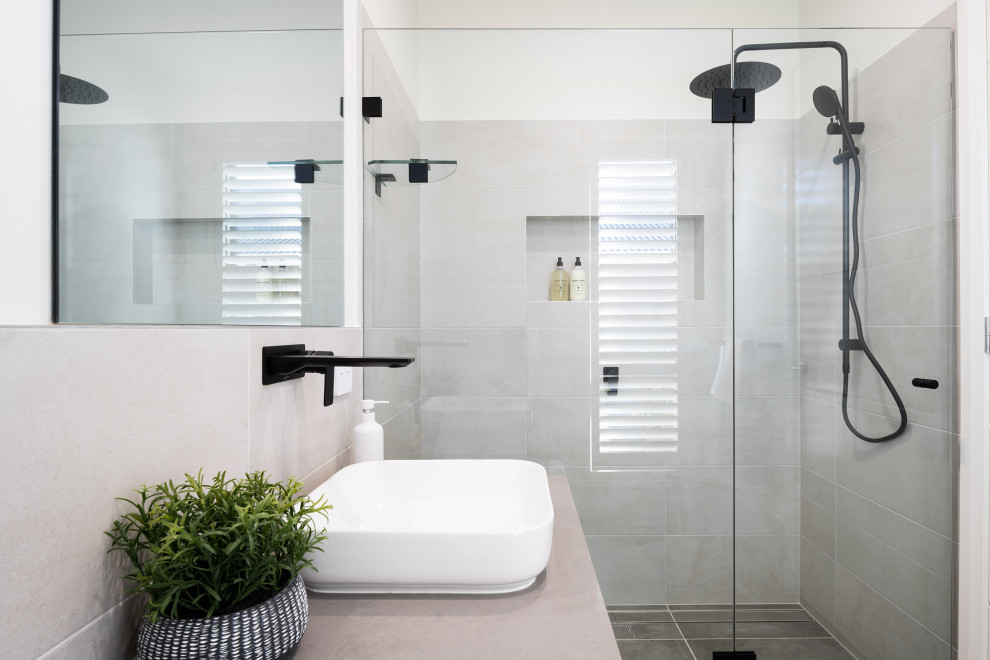 Enigma 46 - HomeWorld Thornton - Contemporary - Bathroom - Central ...