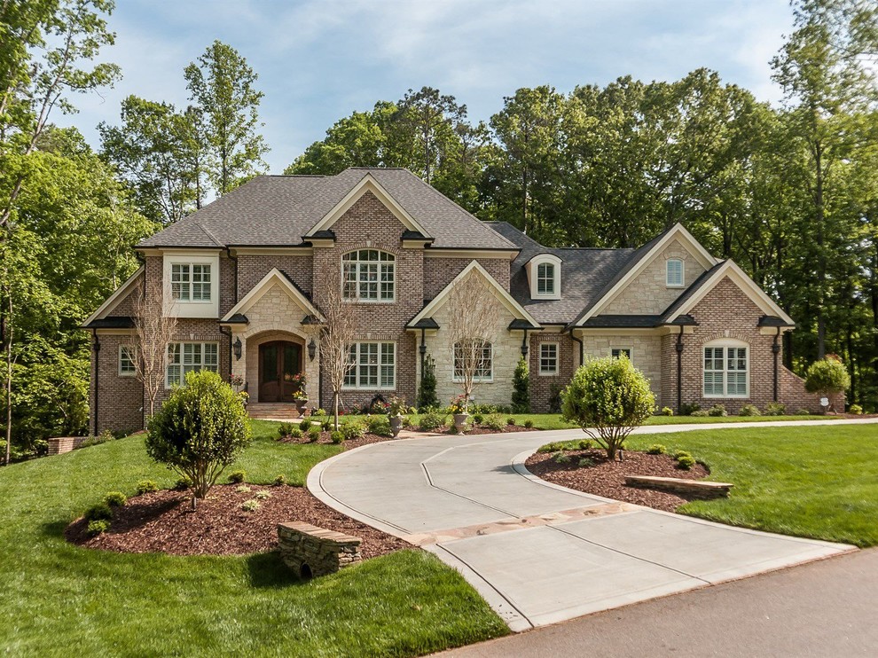 Holly Bluffs - Raleigh, Wake County NC
Hurst Home Company