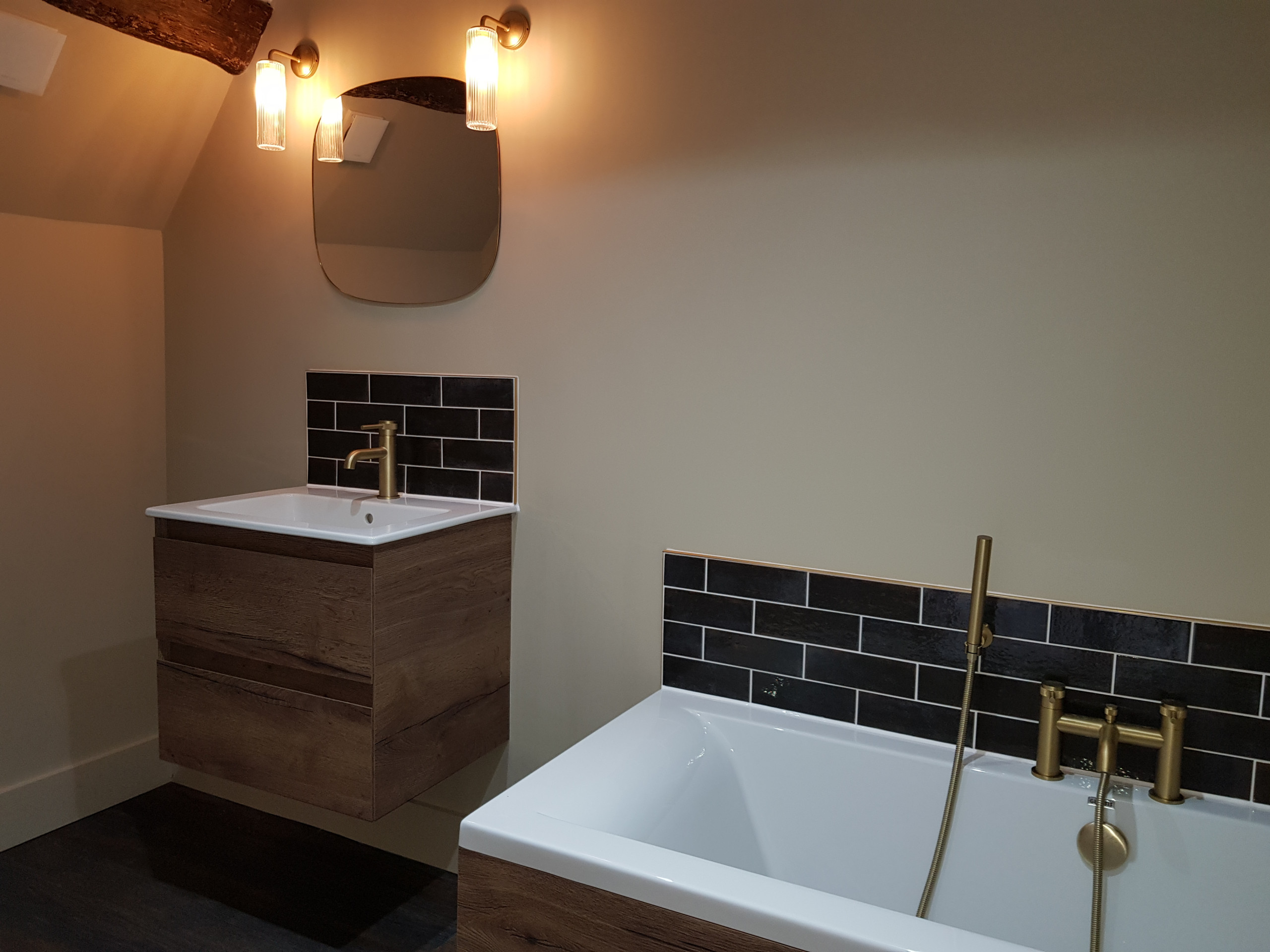 New En suite bathrooms