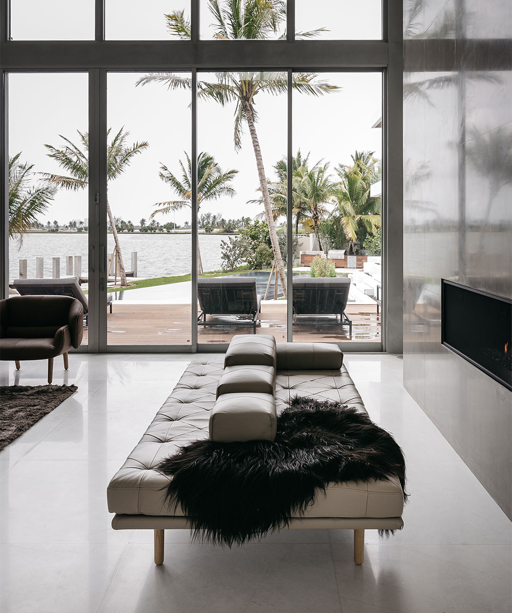 Интерьер в Майами с мебелью BoConcept