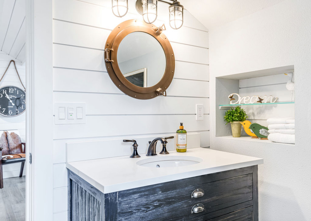 Cottage apartment garage renovation