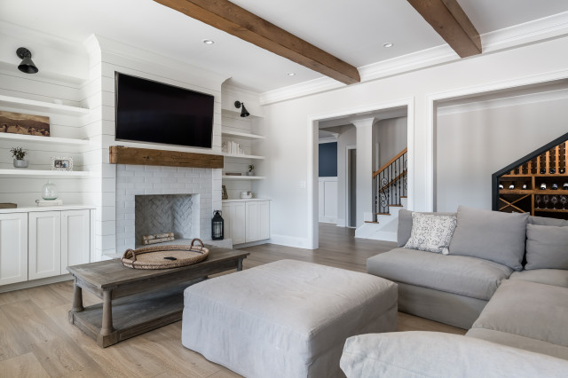 Basement Envy Anyone? maritim-vardagsrum