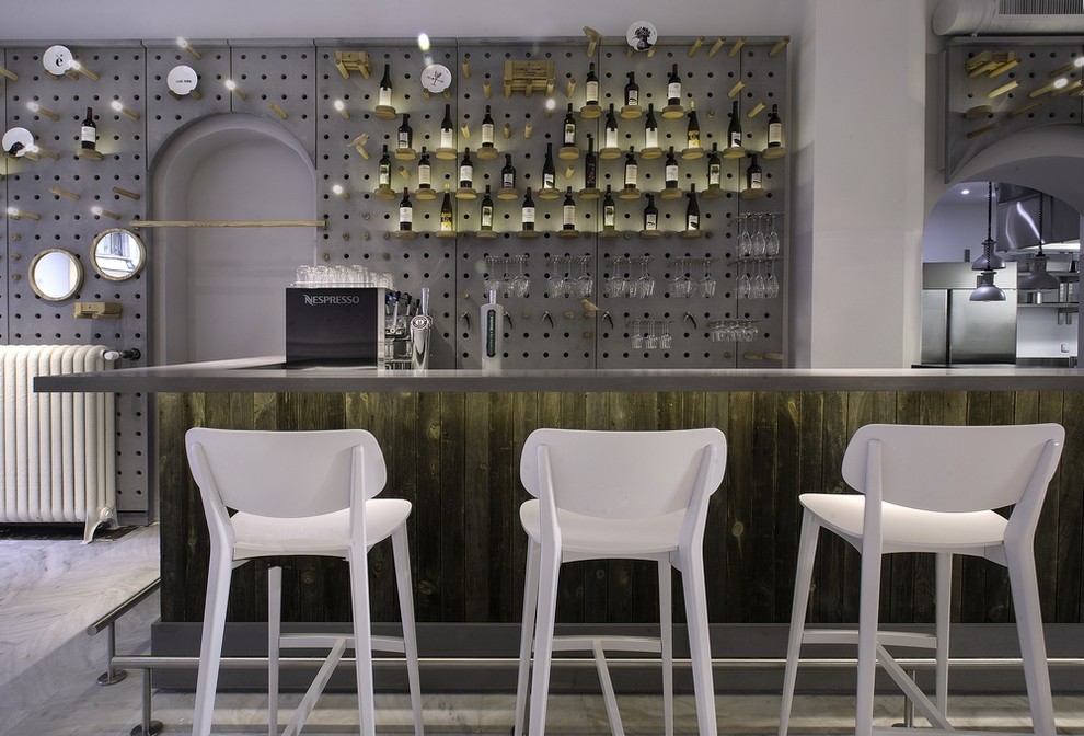 Интерьер кафе "Cafe Tres"