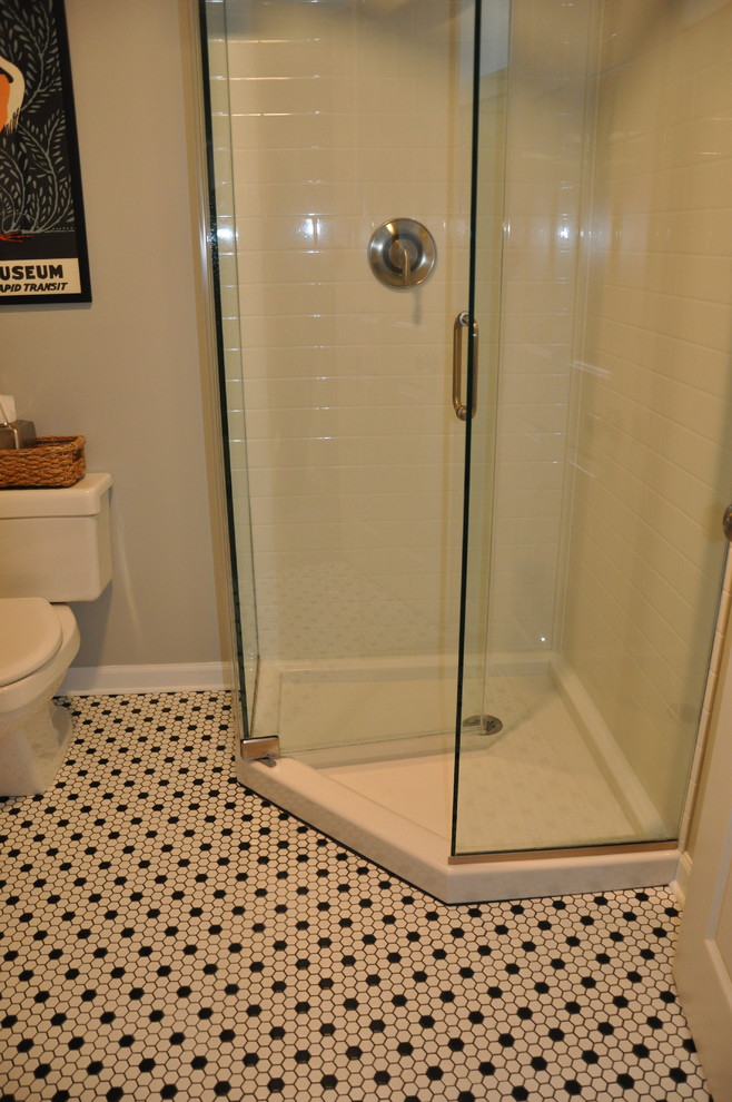 Neoangle Shower Cuarto de baño Chicago de Schafer Brothers