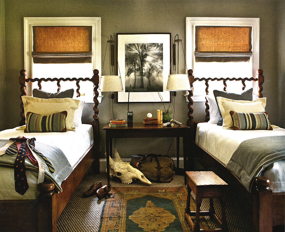 Inspiration for a traditional bedroom in Atlanta with carpet.
