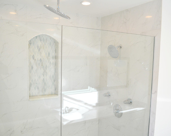 Design ideas for a mid-sized traditional master bathroom in Chicago with shaker cabinets, green cabinets, an alcove shower, a two-piece toilet, multi-coloured tile, mosaic tile, white walls, marble floors, an undermount sink and marble benchtops.