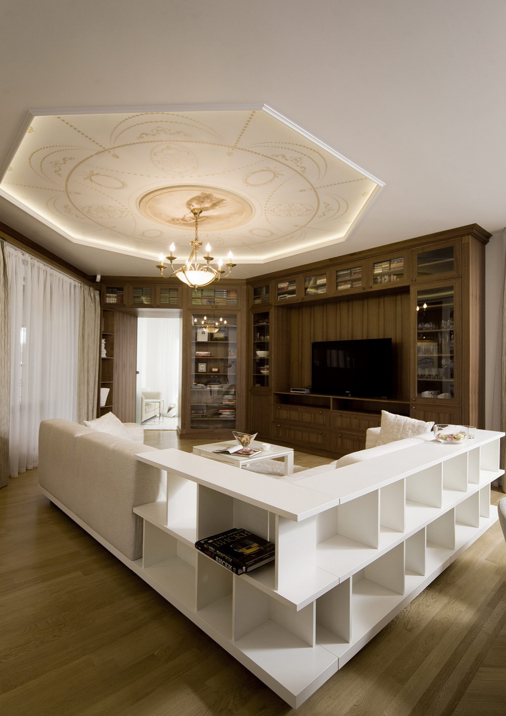 Жилая квартира. г. Полтава. "Роскошь с привкусом виски"