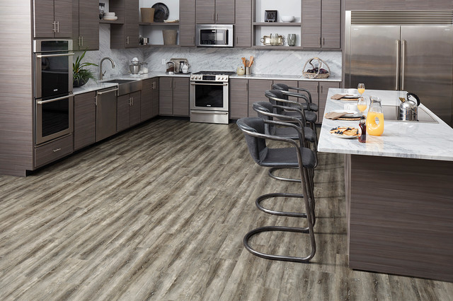 Tranquility Fieldstone Oak Luxury Vinyl Plank nyklassisk-koek