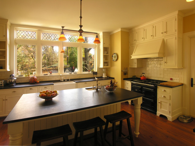 Evanston Home american-traditional-kitchen