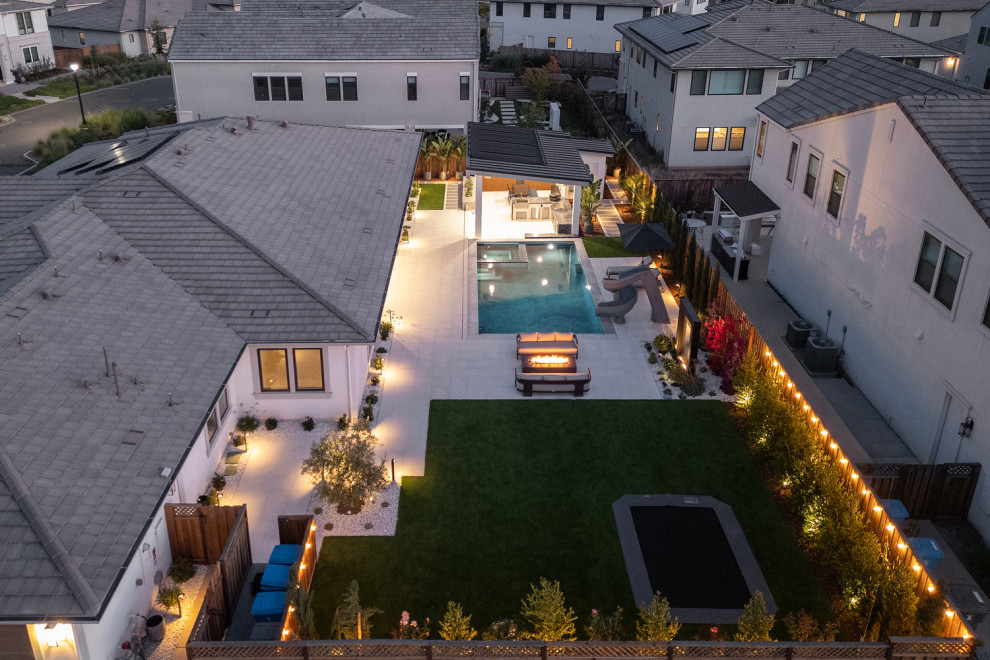 Borello Estates - Pool Party Place