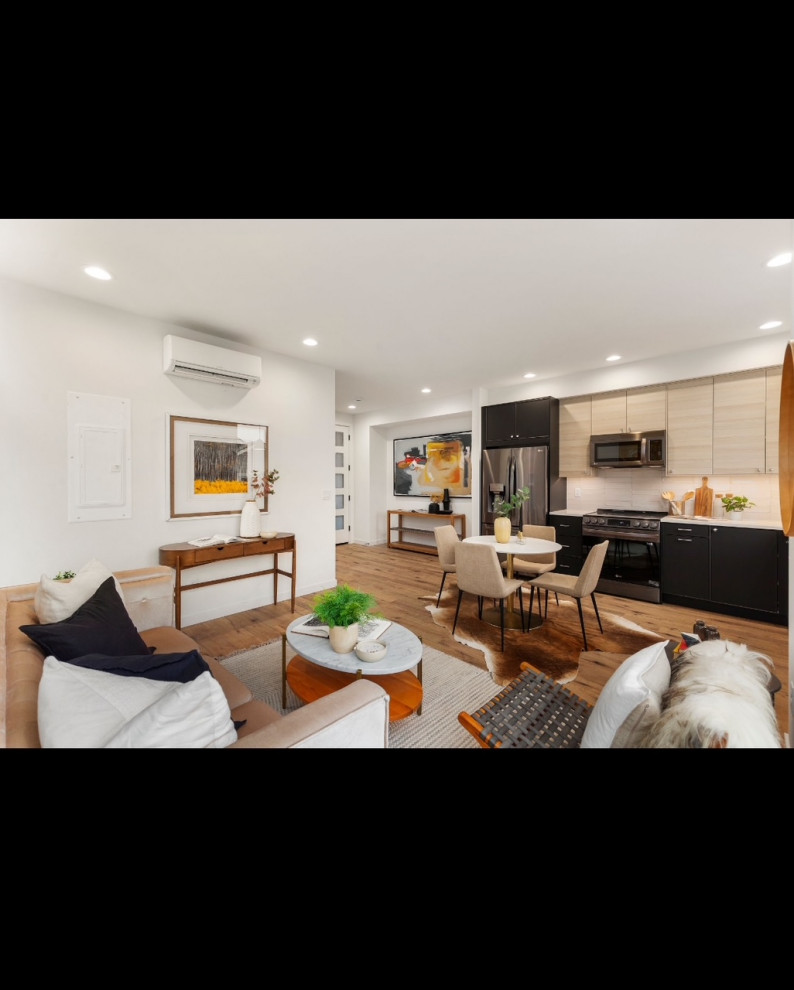 Seattle Six Unit Townhomes